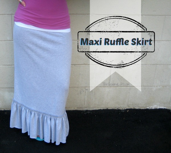 Long skirt with outlet ruffles at the bottom