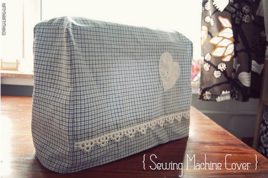 Sewing machine covers protect your machine from dirt and dust.  Check out these easy to make covers and personalize your space. 