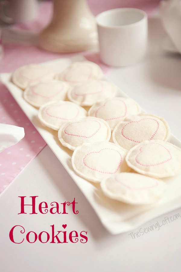 These felt heart cookies are easy to make and zero calories. Grab the free pattern and stitch up a batch today. The Sewing Loft