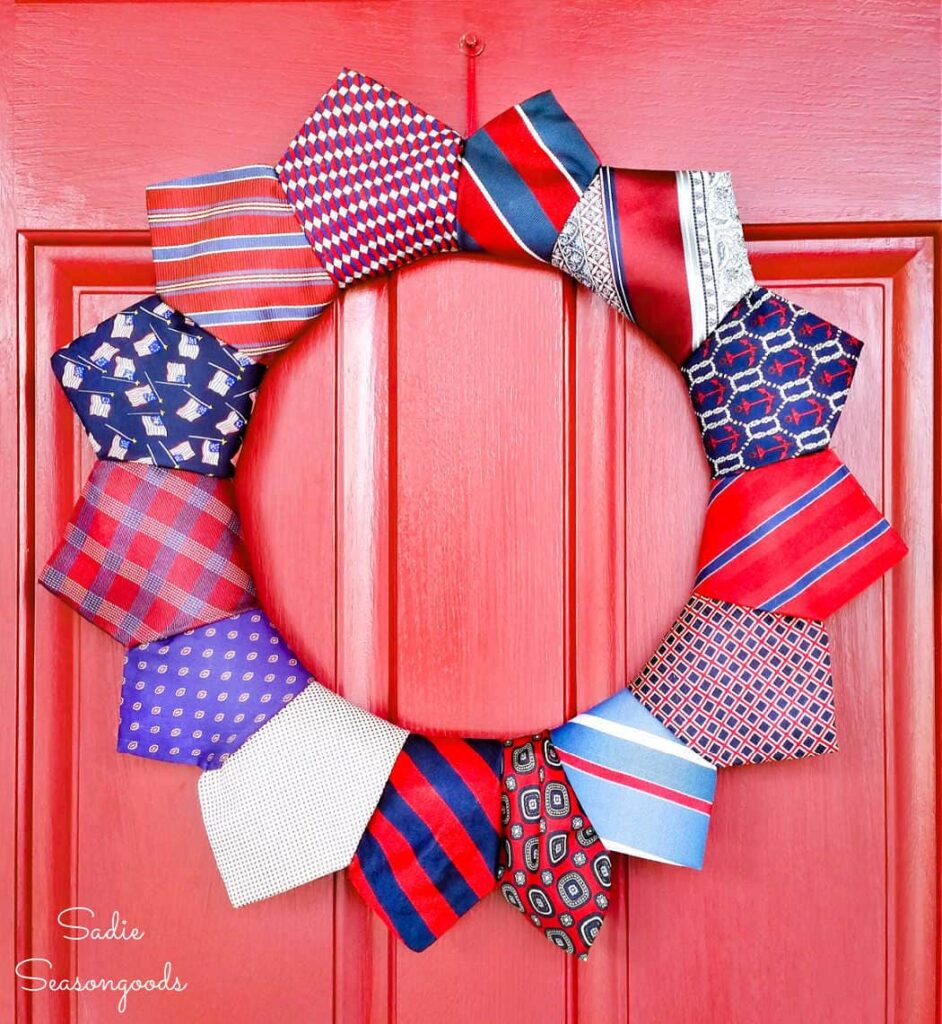 This image has an empty alt attribute; its file name is tie-wreath-942x1024.jpg