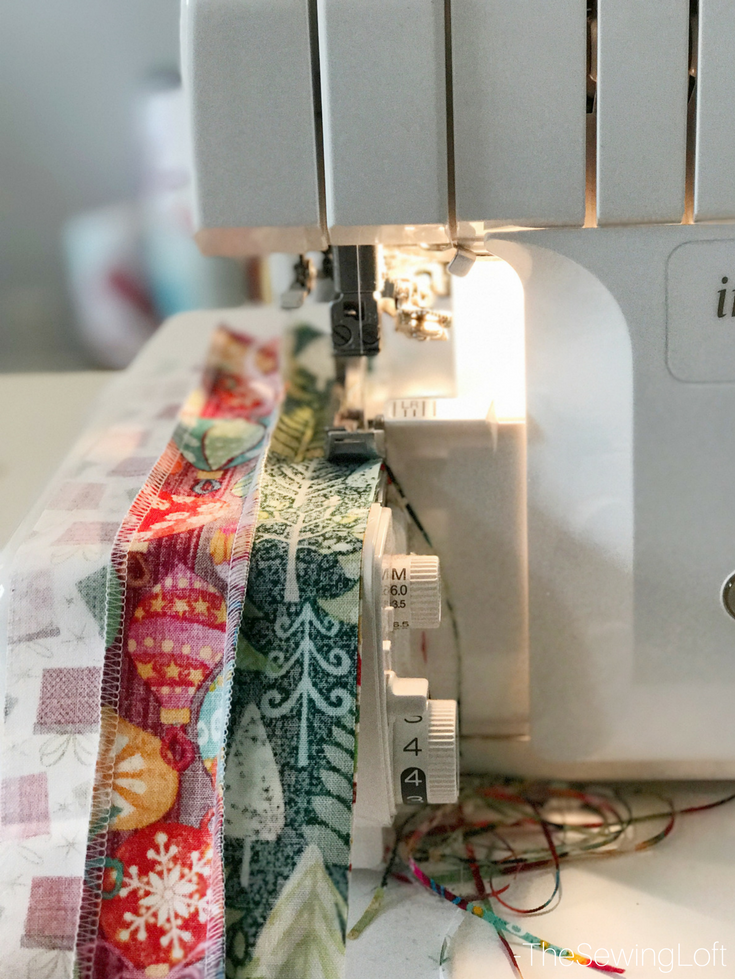 Get ahead of the holiday season with this quilted tree skirt. The video lessons make it a fun and easy project to make. Perfect for a stress free holiday. 